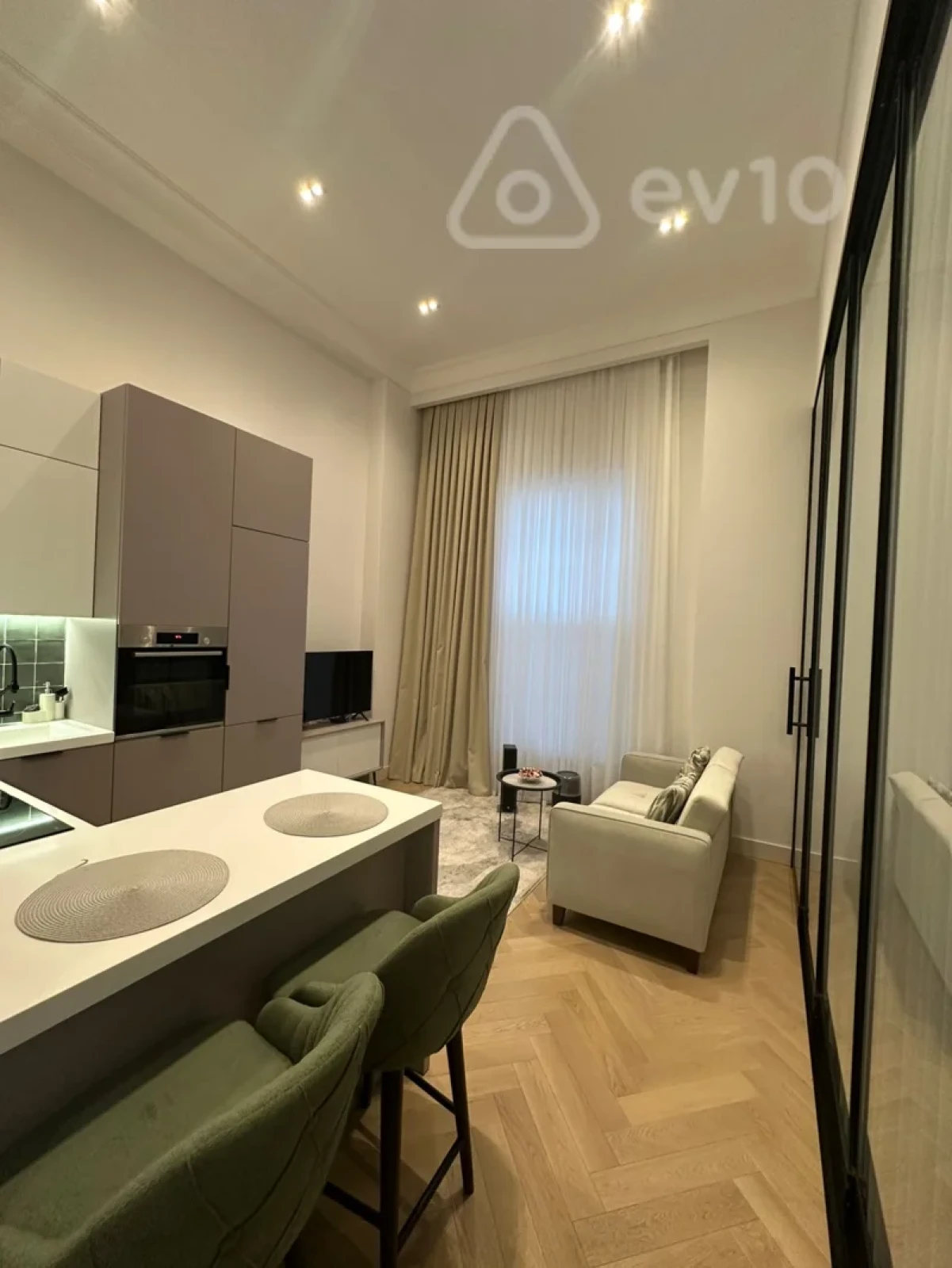 Satılır 2 otaqlı yeni tikili 45 m²