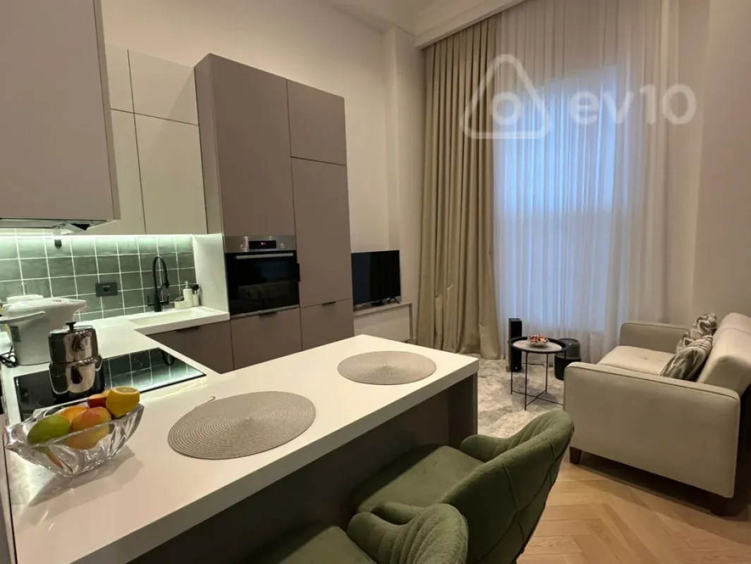 Satılır 2 otaqlı yeni tikili 45 m²
