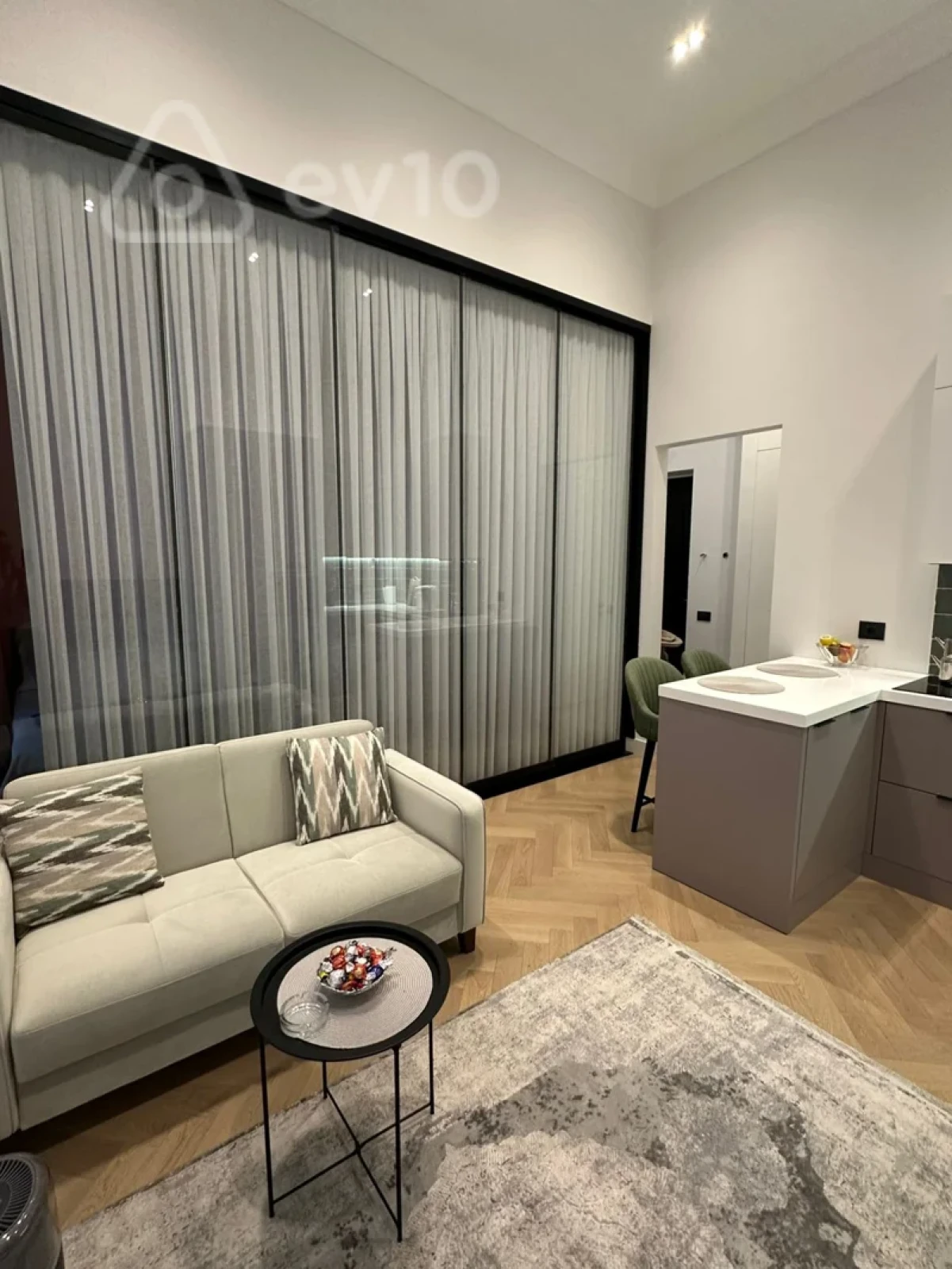 Satılır 2 otaqlı yeni tikili 45 m²