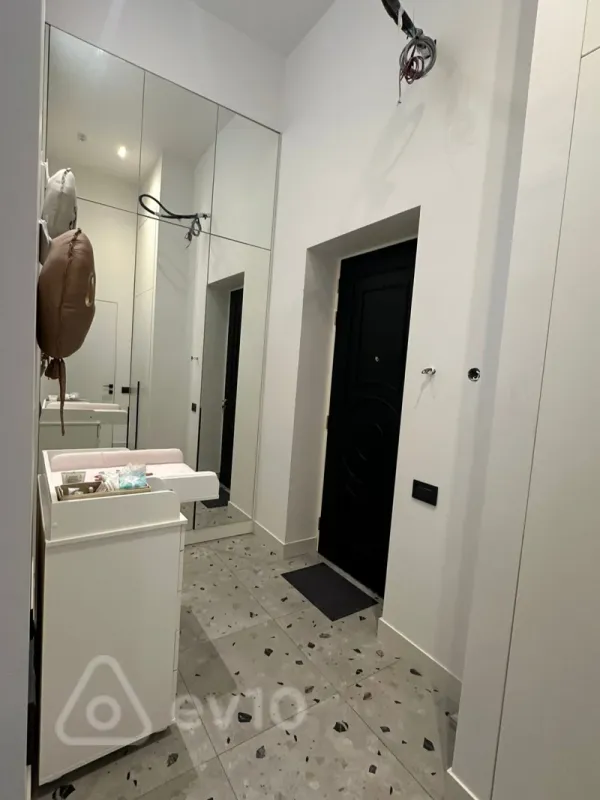 Satılır 2 otaqlı yeni tikili 45 m²