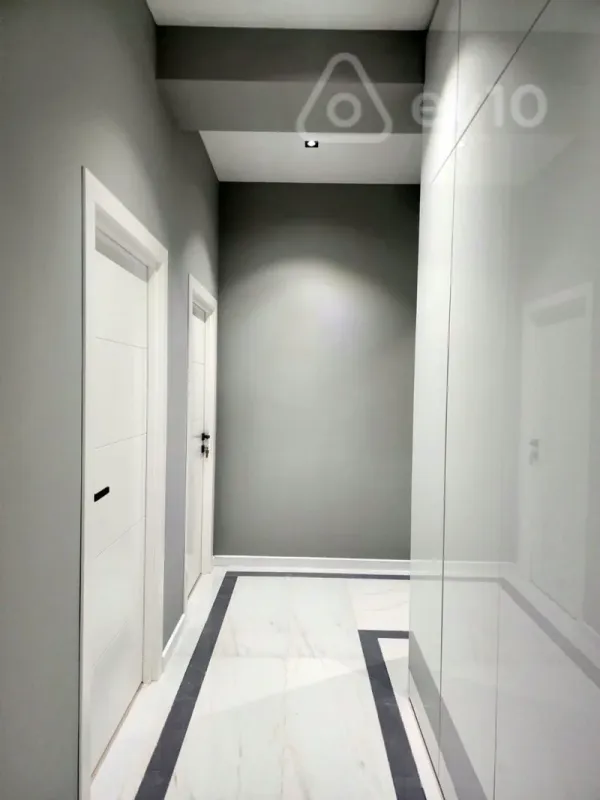 Satılır 2 otaqlı yeni tikili 50 m²