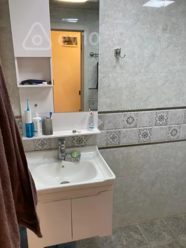 Kirayə verilir 2 otaqlı köhnə tikili 50 m²