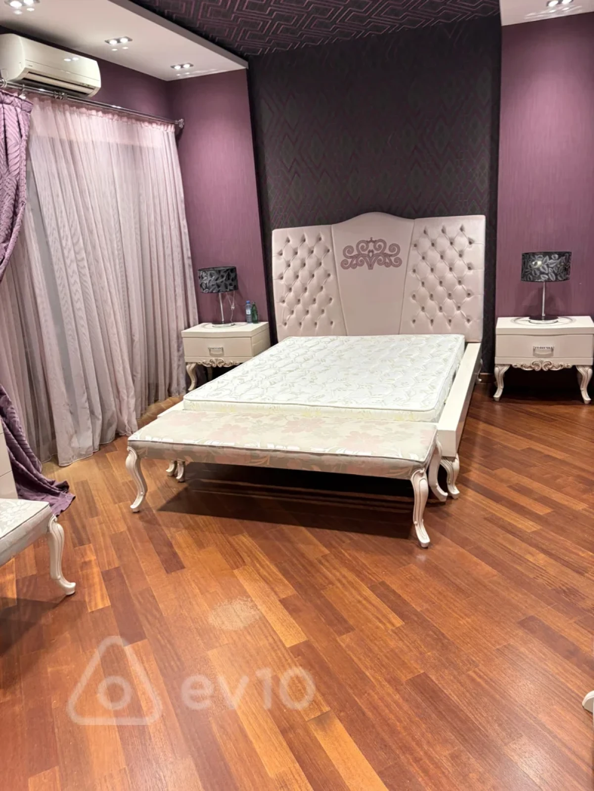 Kirayə verilir 4 otaqlı yeni tikili 200 m²