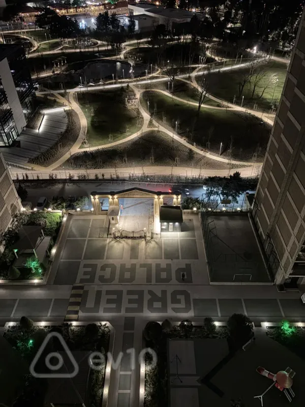 Kirayə verilir 4 otaqlı yeni tikili 200 m²