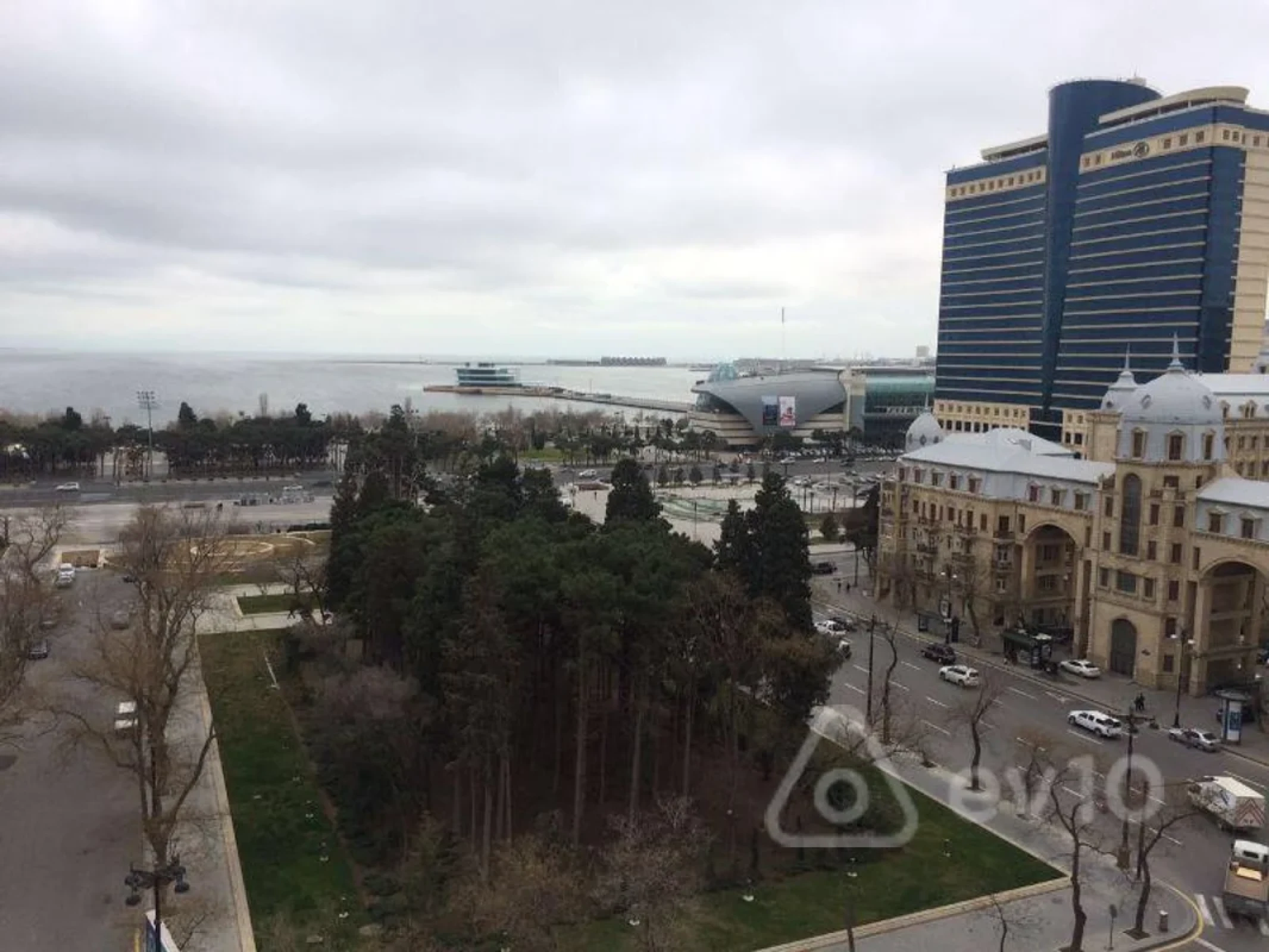 Kirayə verilir 3 otaqlı köhnə tikili 110 m²