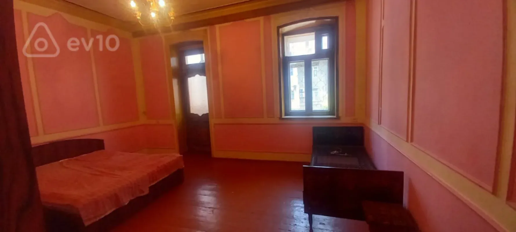 Satılır 3 otaqlı köhnə tikili 67 m²