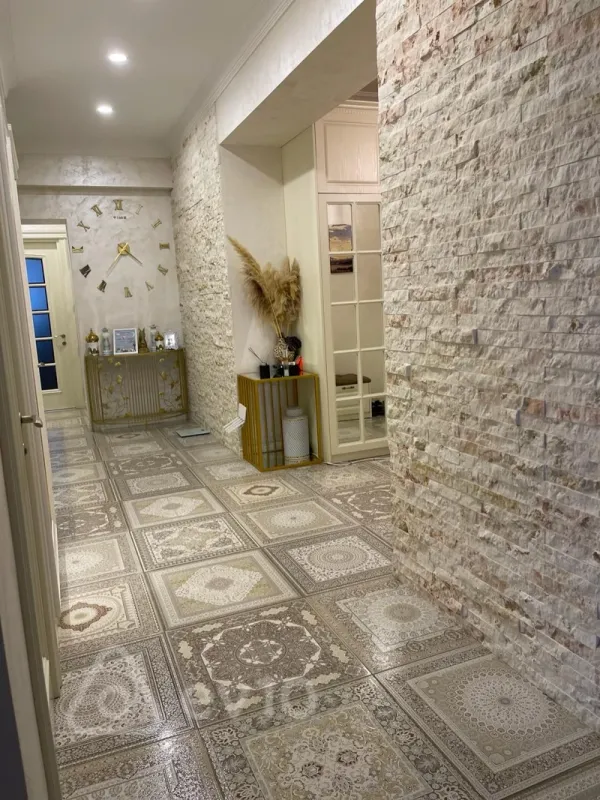 Satılır 4 otaqlı yeni tikili 168 m²