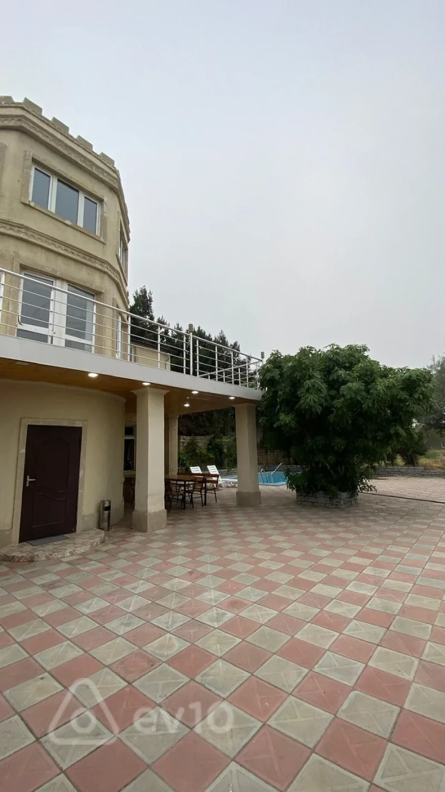 Kirayə verilir 3 otaqlı həyət evi 200 m²