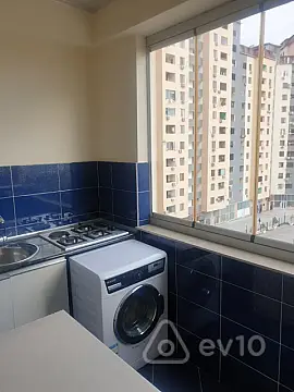Kirayə verilir 2 otaqlı yeni tikili 60 m²