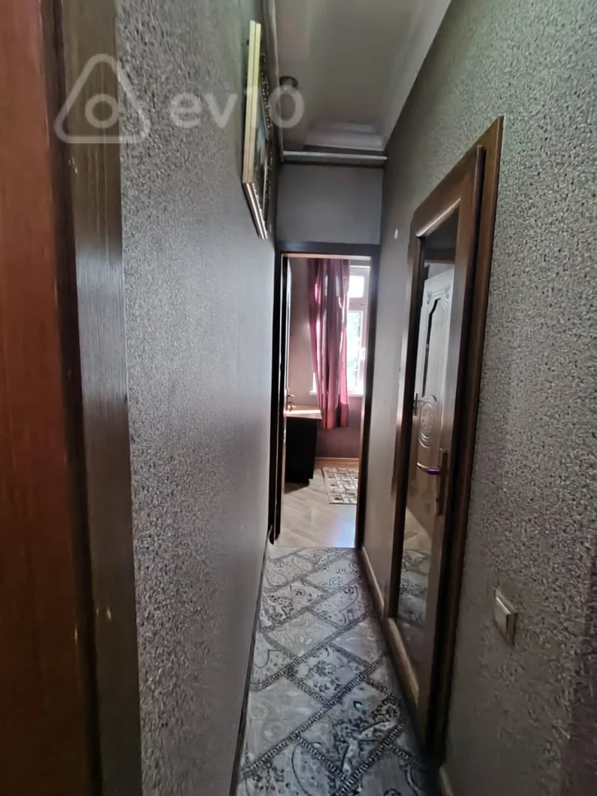 Kirayə verilir 3 otaqlı köhnə tikili 65 m²
