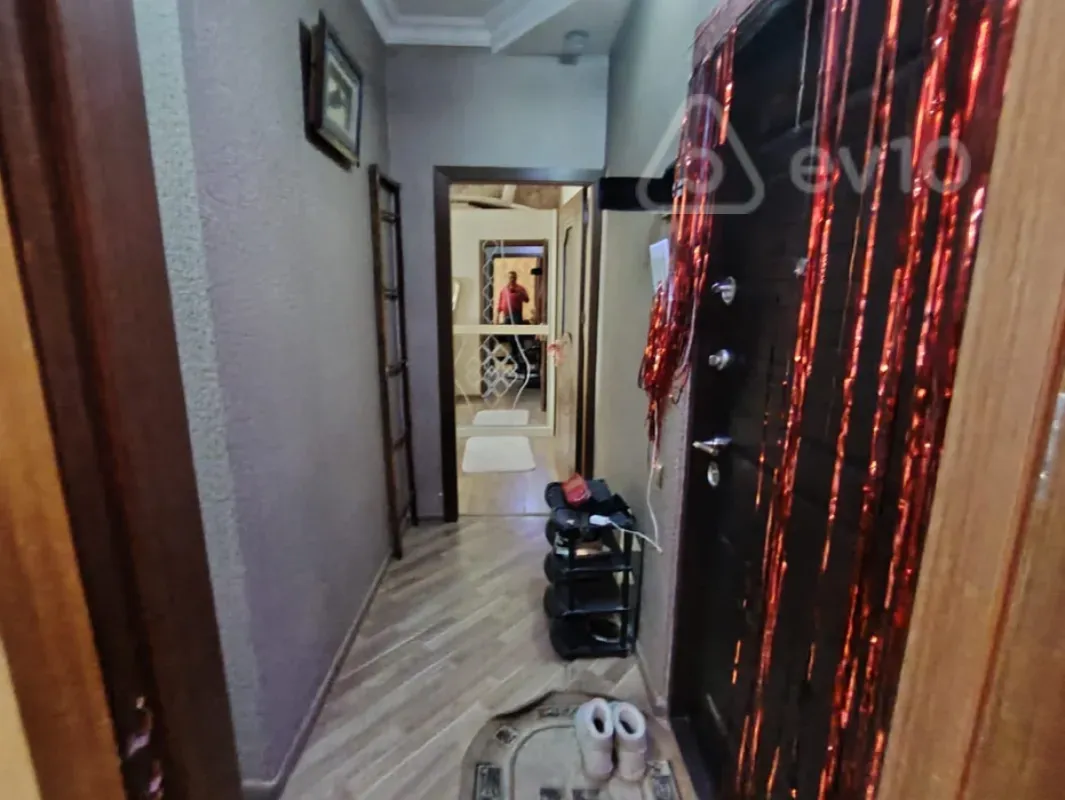 Kirayə verilir 3 otaqlı köhnə tikili 65 m²