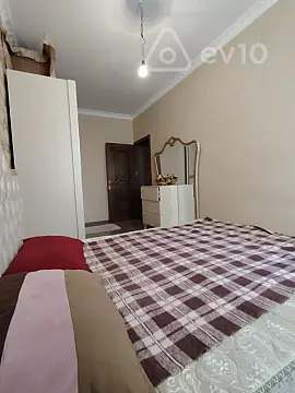 Kirayə verilir 3 otaqlı köhnə tikili 65 m²