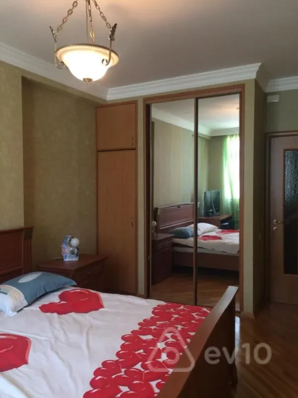 Satılır 3 otaqlı yeni tikili 124 m²