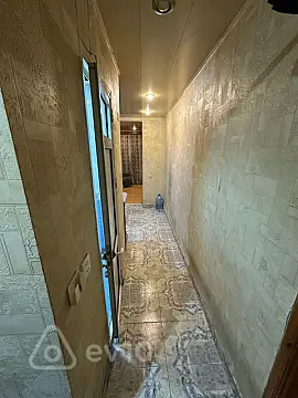 Satılır 2 otaqlı köhnə tikili 55 m²