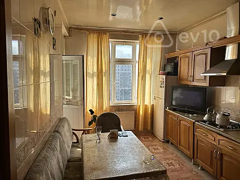 Satılır 3 otaqlı yeni tikili 127 m²