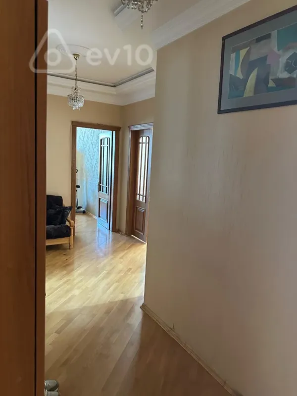 Satılır 3 otaqlı yeni tikili 127 m²