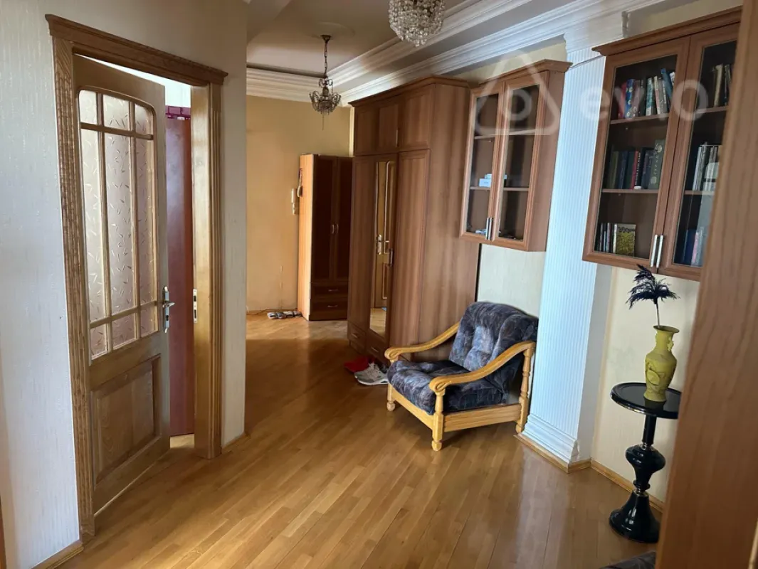 Satılır 3 otaqlı yeni tikili 127 m²