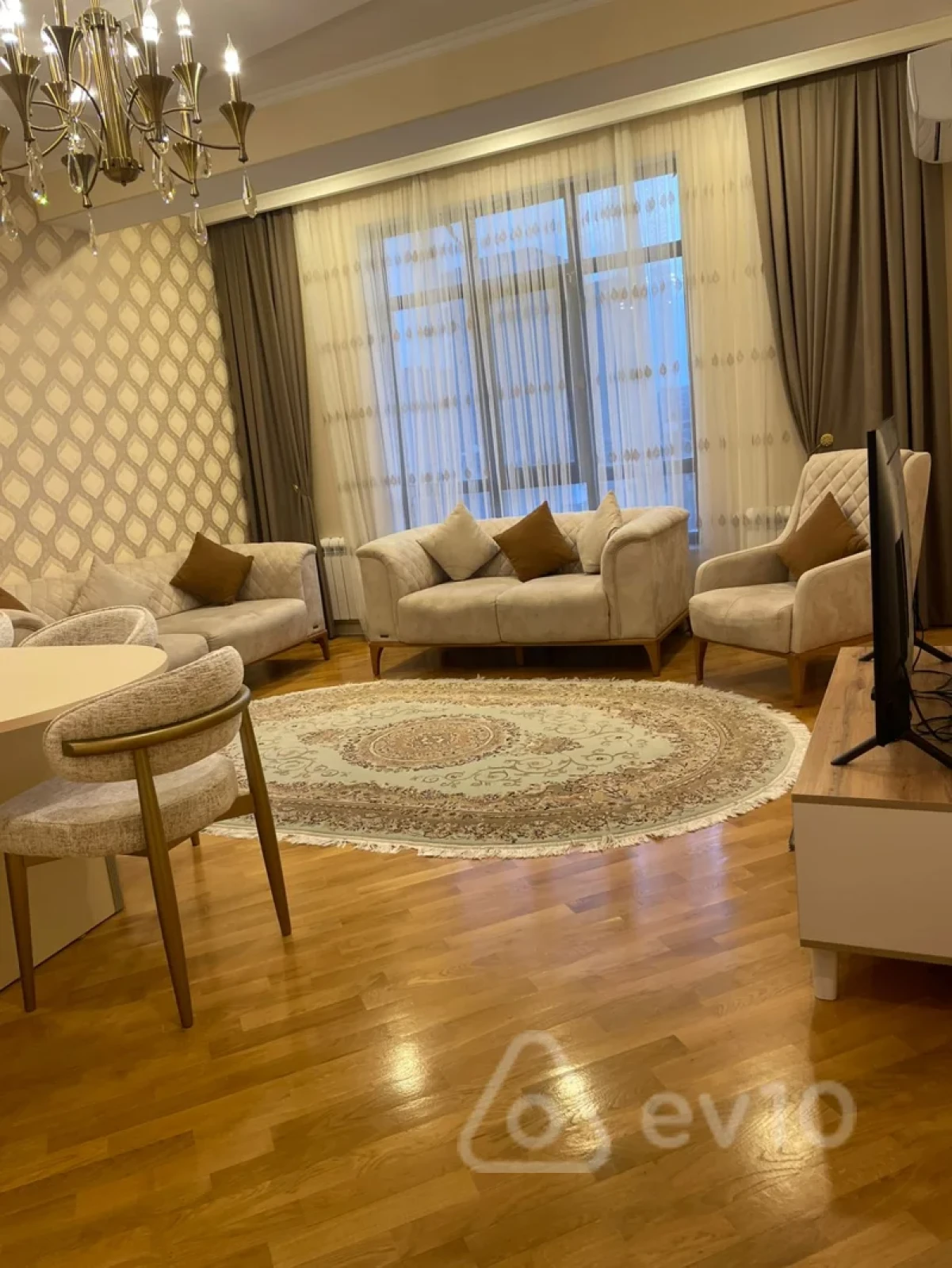 Satılır 3 otaqlı yeni tikili 127.4 m²