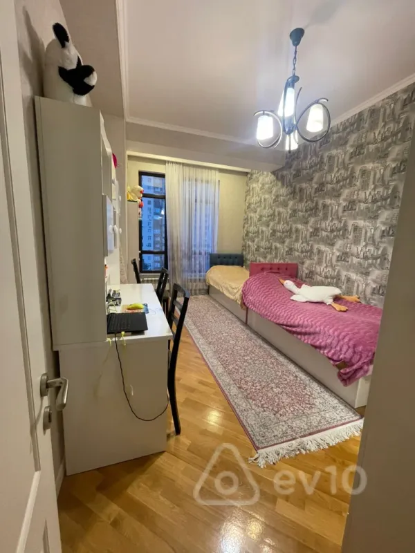 Satılır 3 otaqlı yeni tikili 127.4 m²