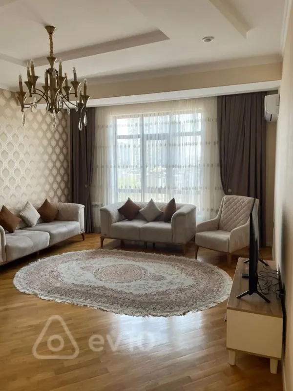 Satılır 3 otaqlı yeni tikili 127.4 m²