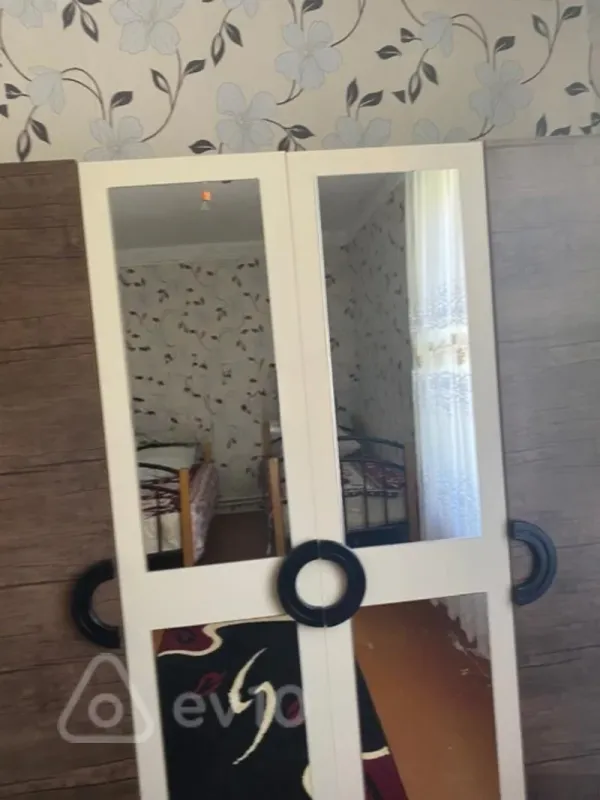 Kirayə verilir 2 otaqlı köhnə tikili 52 m²