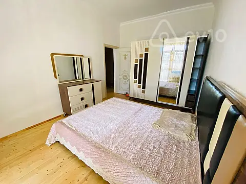 Kirayə verilir 2 otaqlı yeni tikili 40 m²