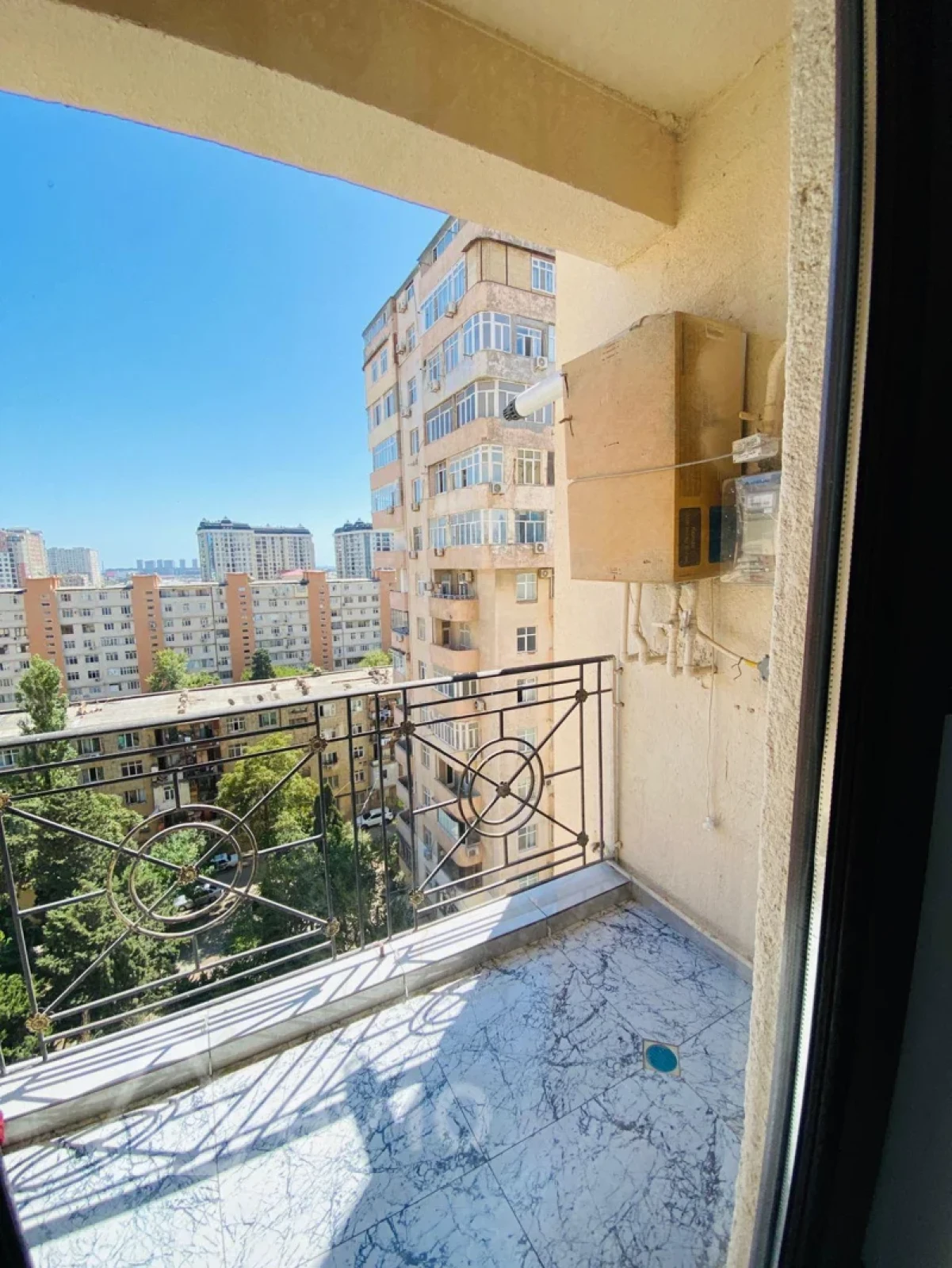 Kirayə verilir 2 otaqlı yeni tikili 40 m²