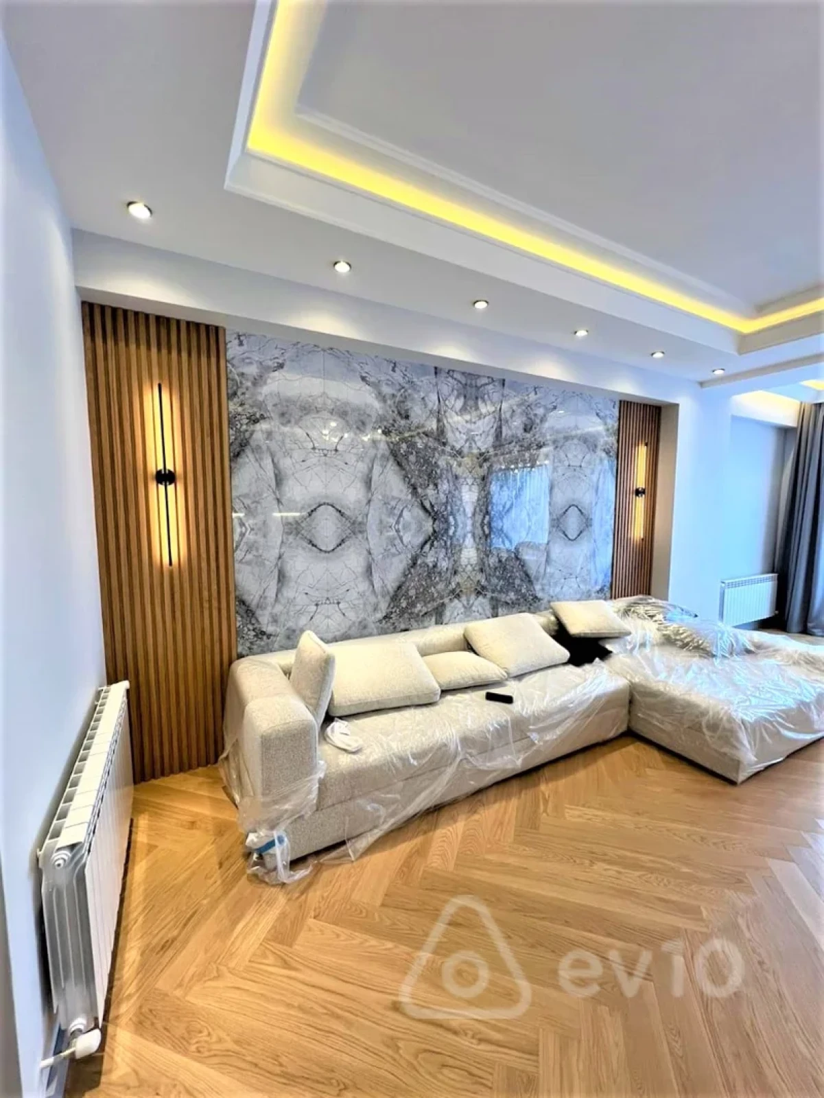 Kirayə verilir 2 otaqlı yeni tikili 120 m²