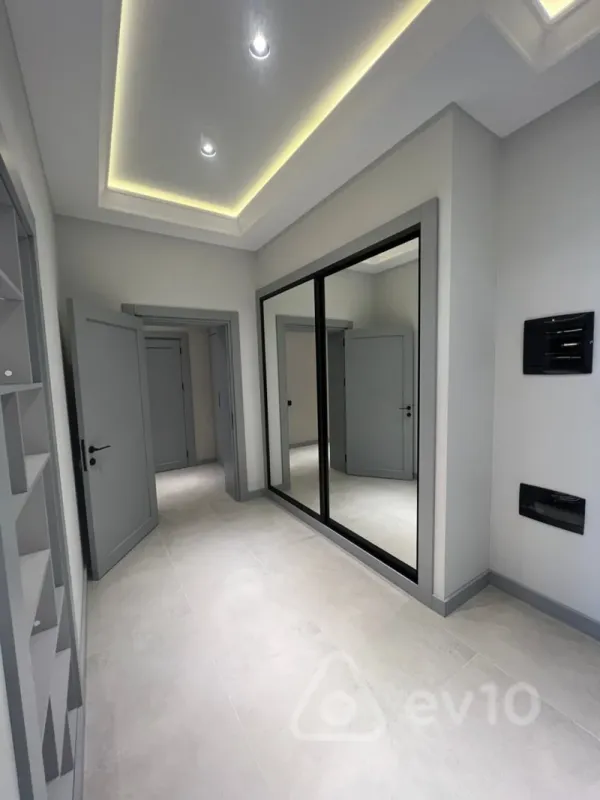Kirayə verilir 2 otaqlı yeni tikili 120 m²