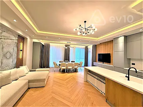 Kirayə verilir 2 otaqlı yeni tikili 120 m²