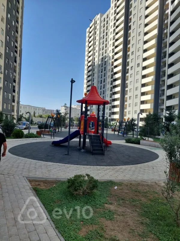 Satılır 2 otaqlı yeni tikili 66.2 m²