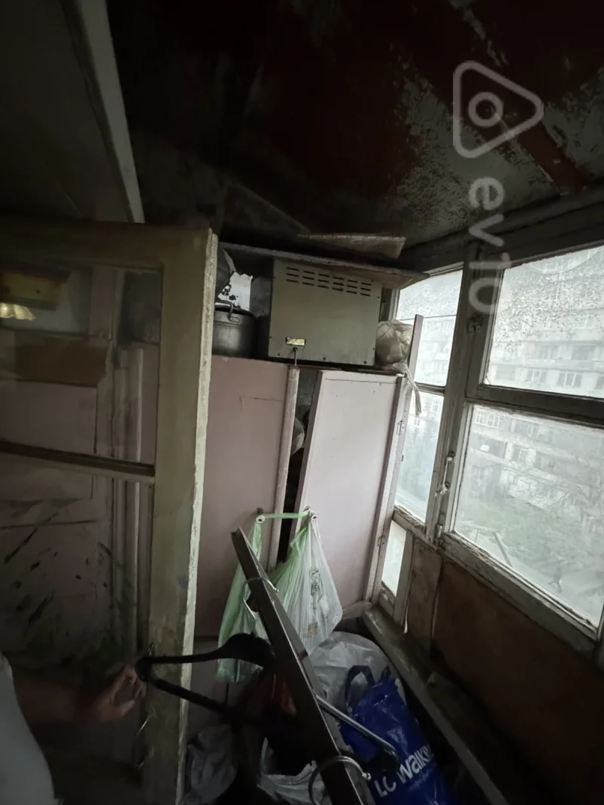 Satılır 2 otaqlı köhnə tikili 45.2 m²