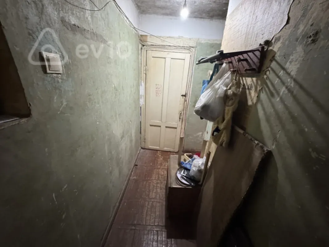 Satılır 2 otaqlı köhnə tikili 45.2 m²