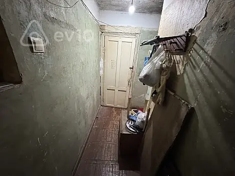 Satılır 2 otaqlı köhnə tikili 45.2 m²