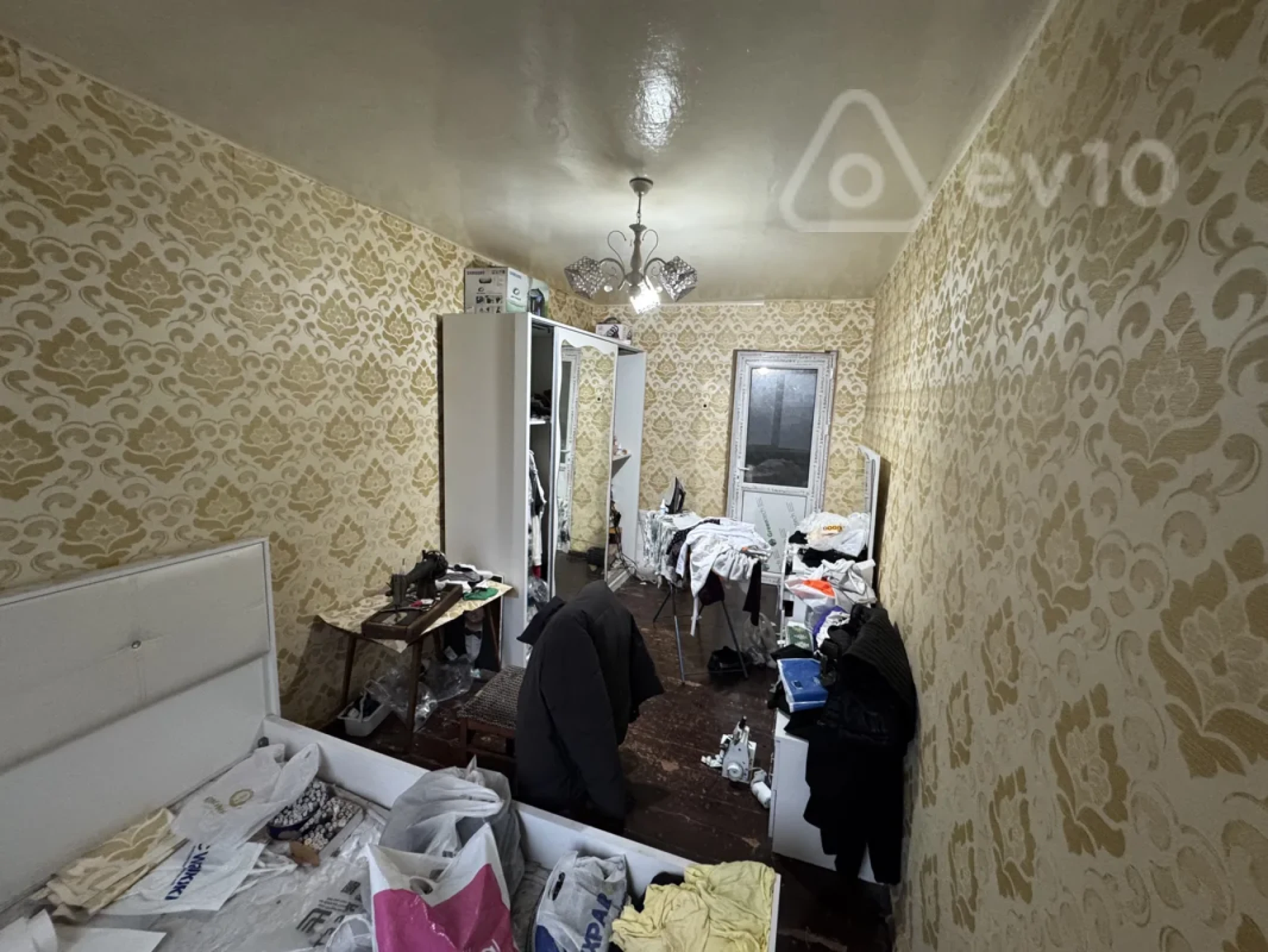 Satılır 2 otaqlı köhnə tikili 45.2 m²