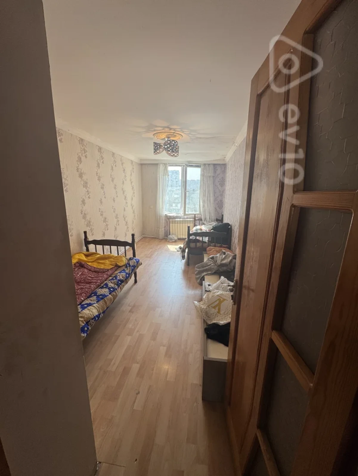Satılır 3 otaqlı köhnə tikili 60 m²