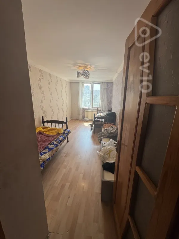 Satılır 3 otaqlı köhnə tikili 60 m²