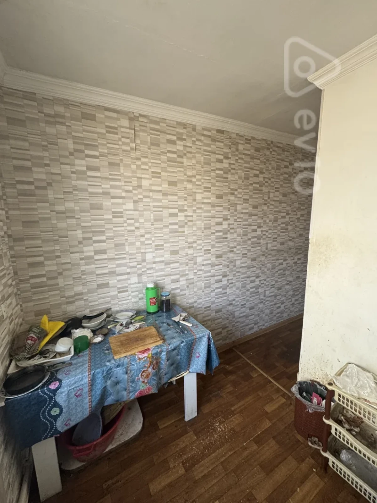 Satılır 3 otaqlı köhnə tikili 60 m²