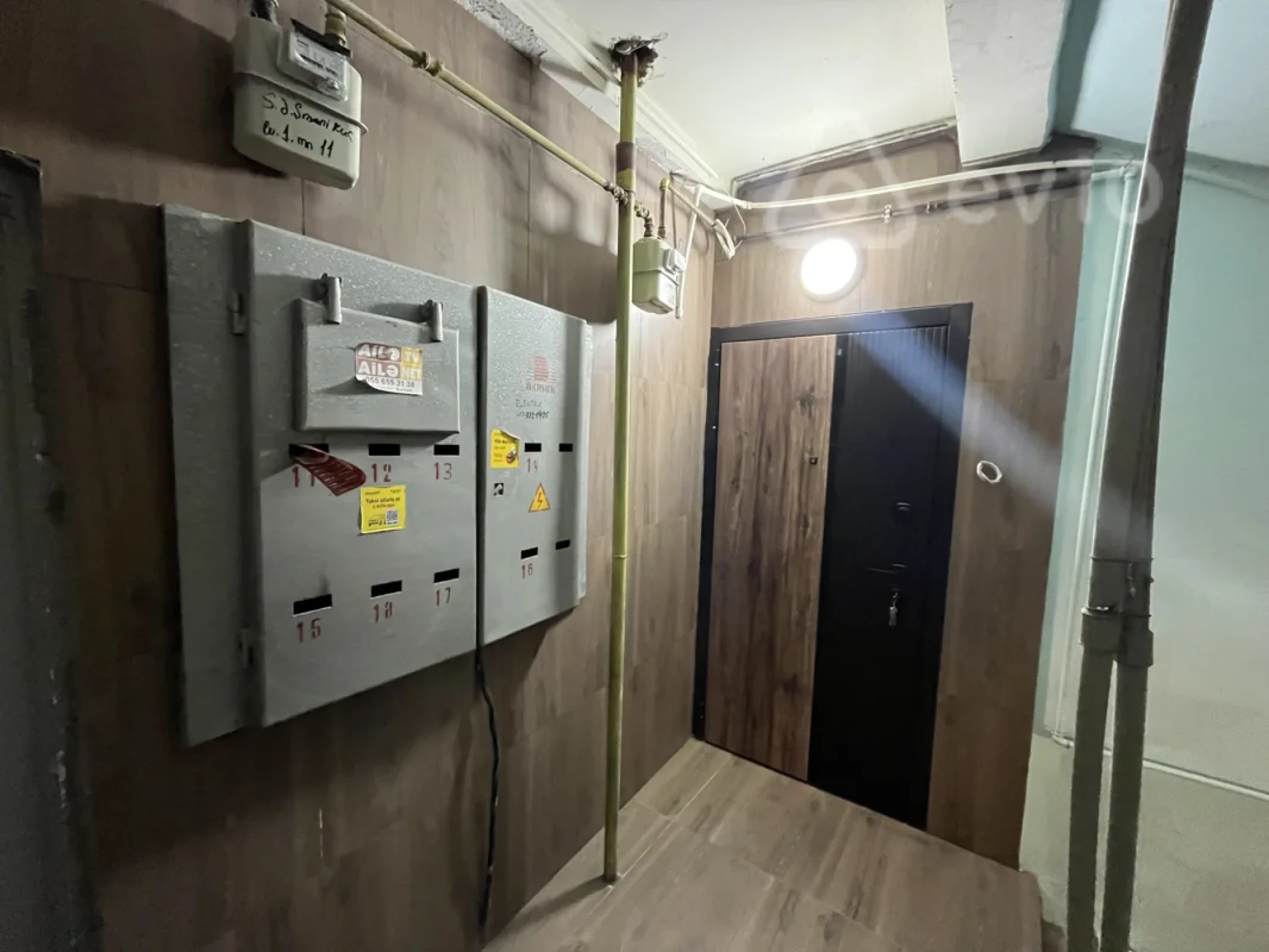 Satılır 3 otaqlı köhnə tikili 85 m²