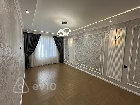 Satılır 3 otaqlı köhnə tikili 85 m²
