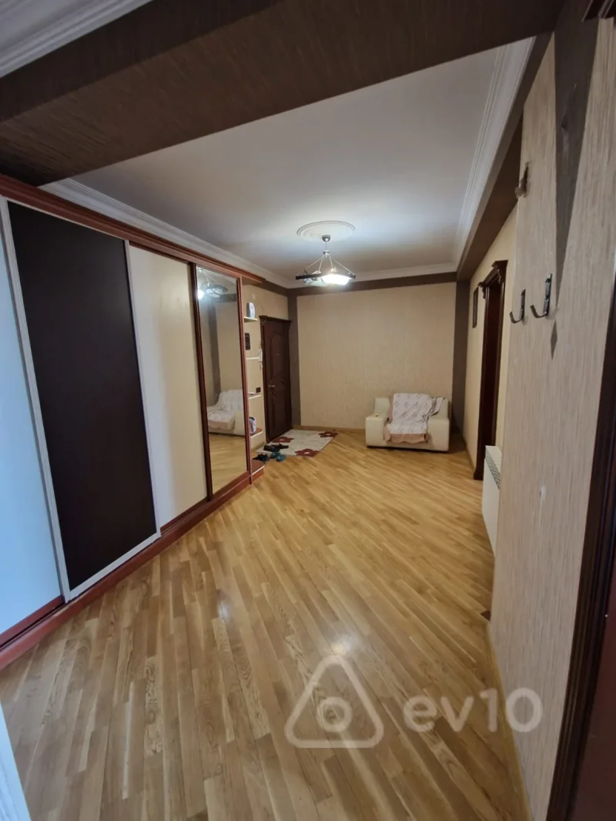 Satılır 4 otaqlı yeni tikili 178 m²