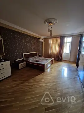 Satılır 4 otaqlı yeni tikili 178 m²