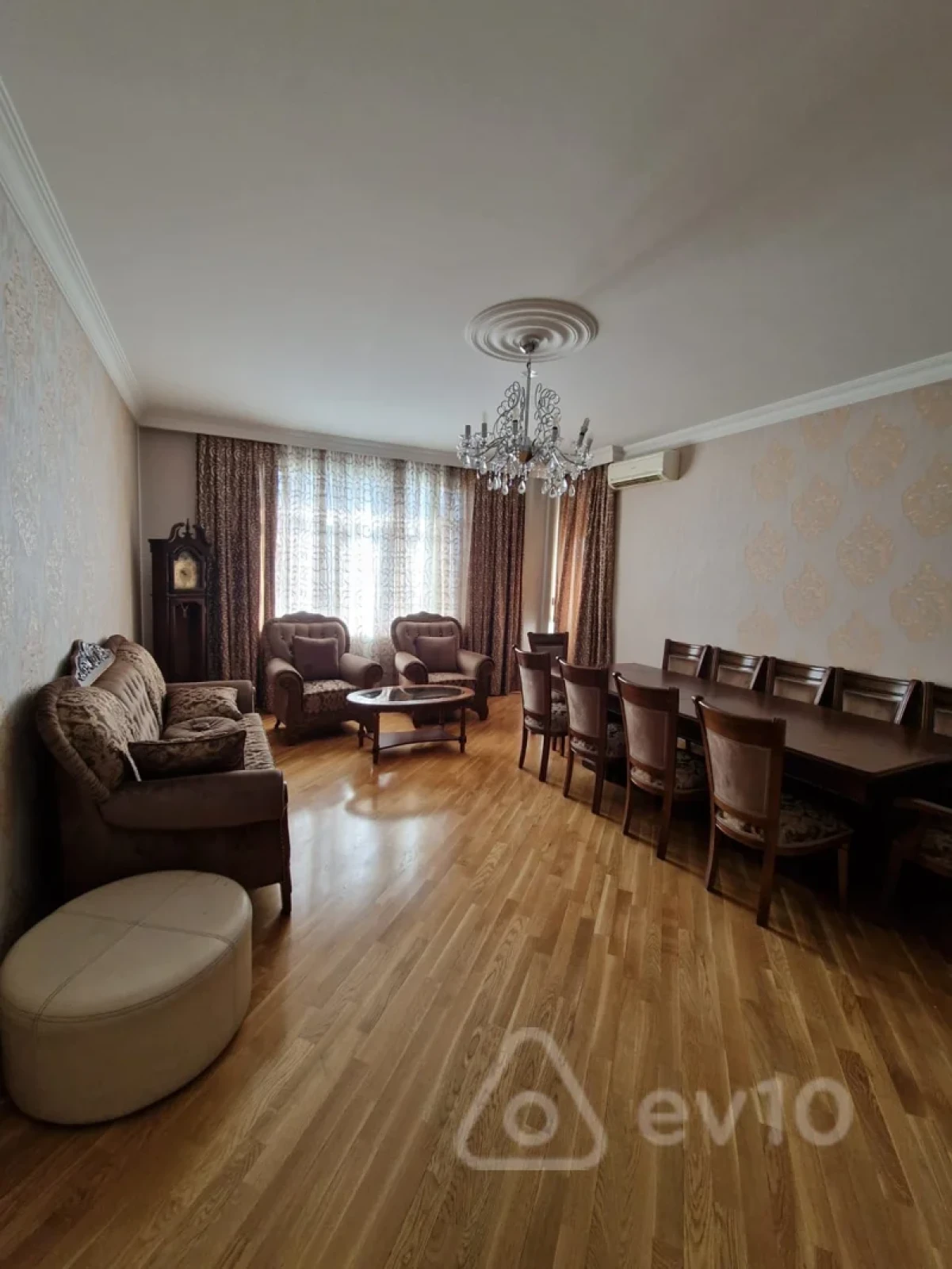 Satılır 4 otaqlı yeni tikili 178 m²