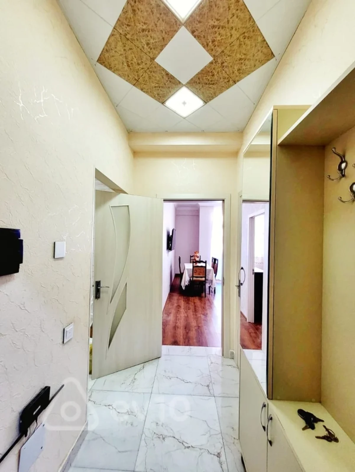 Kirayə verilir 2 otaqlı yeni tikili 60 m²