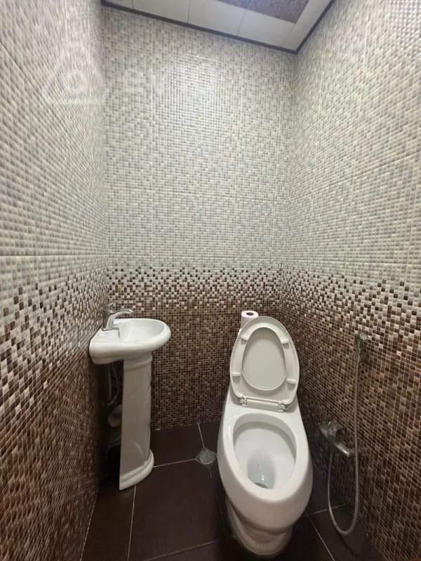 Kirayə verilir 2 otaqlı yeni tikili 87 m²