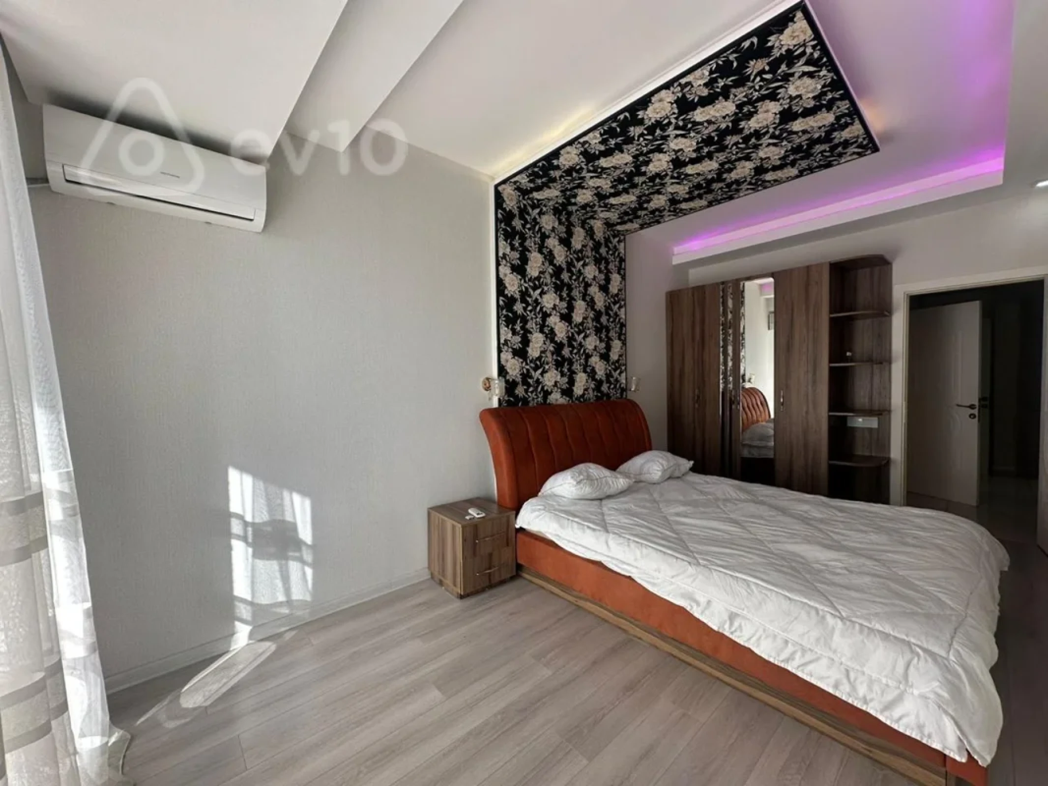 Kirayə verilir 2 otaqlı yeni tikili 87 m²