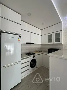 Kirayə verilir 2 otaqlı yeni tikili 87 m²