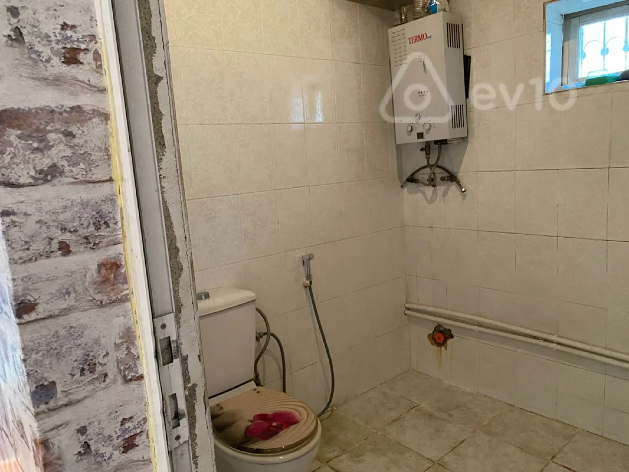 Satılır 6 otaqlı həyət evi 171 m²