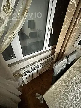 Kirayə verilir 2 otaqlı köhnə tikili 50 m²