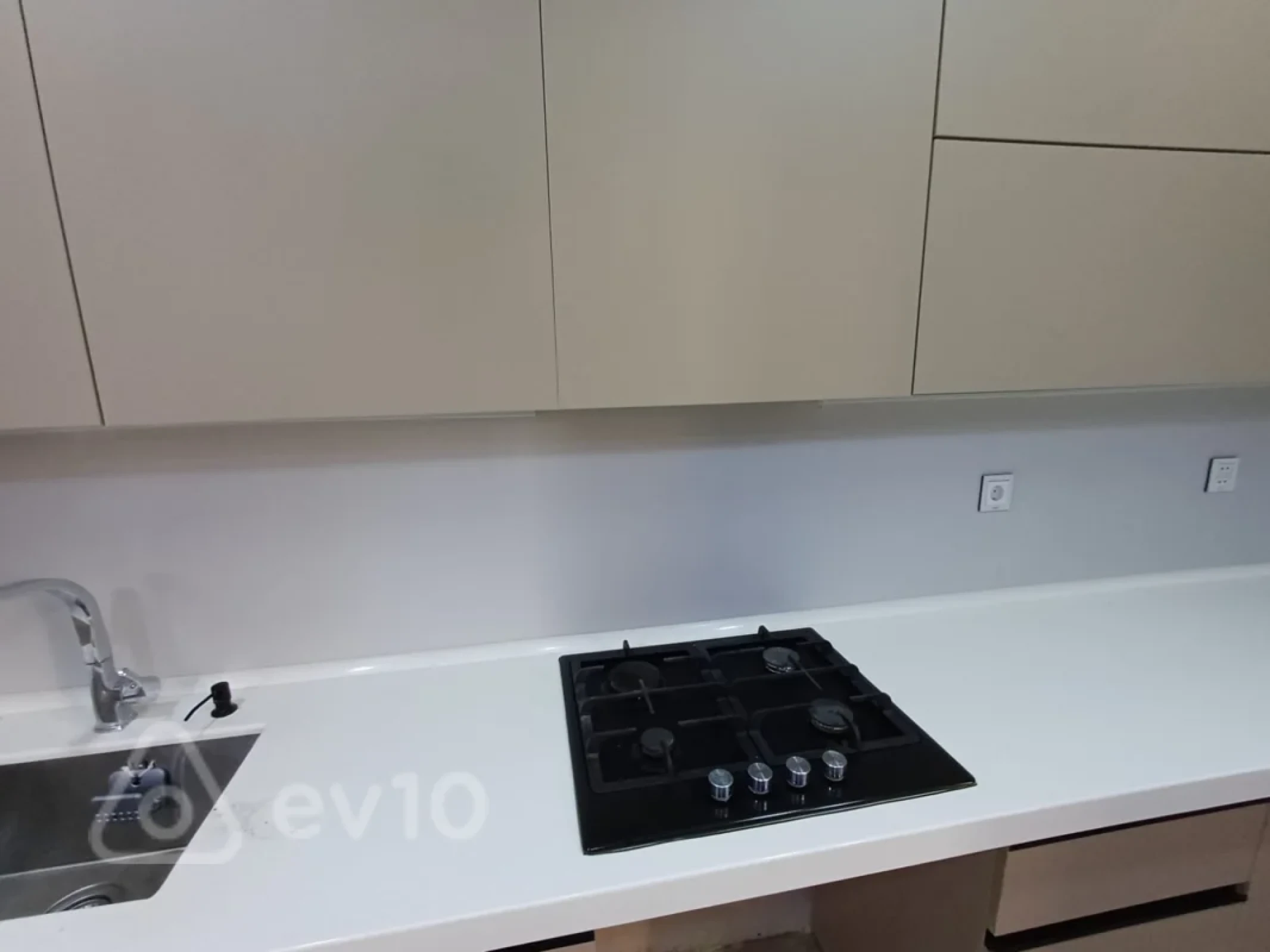 Kirayə verilir 4 otaqlı həyət evi 120 m²